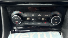 Infiniti Qx30 2.2d Premium 5dr DCT Diesel Estate